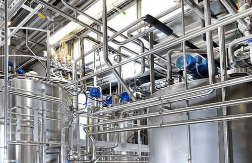 Verrohrung aus Chrom-Nickelstahl in der Lebensmittelindustrie Verrohrung aus Chrom-Nickelstahl in der Lebensmittelindustrie